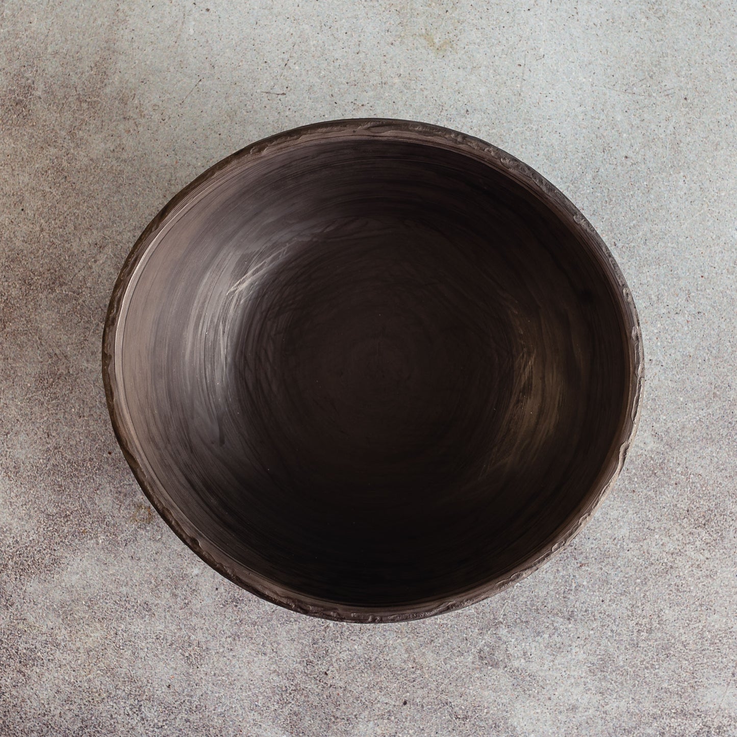 Svēpētā bļoda,ovāls ar rakstu