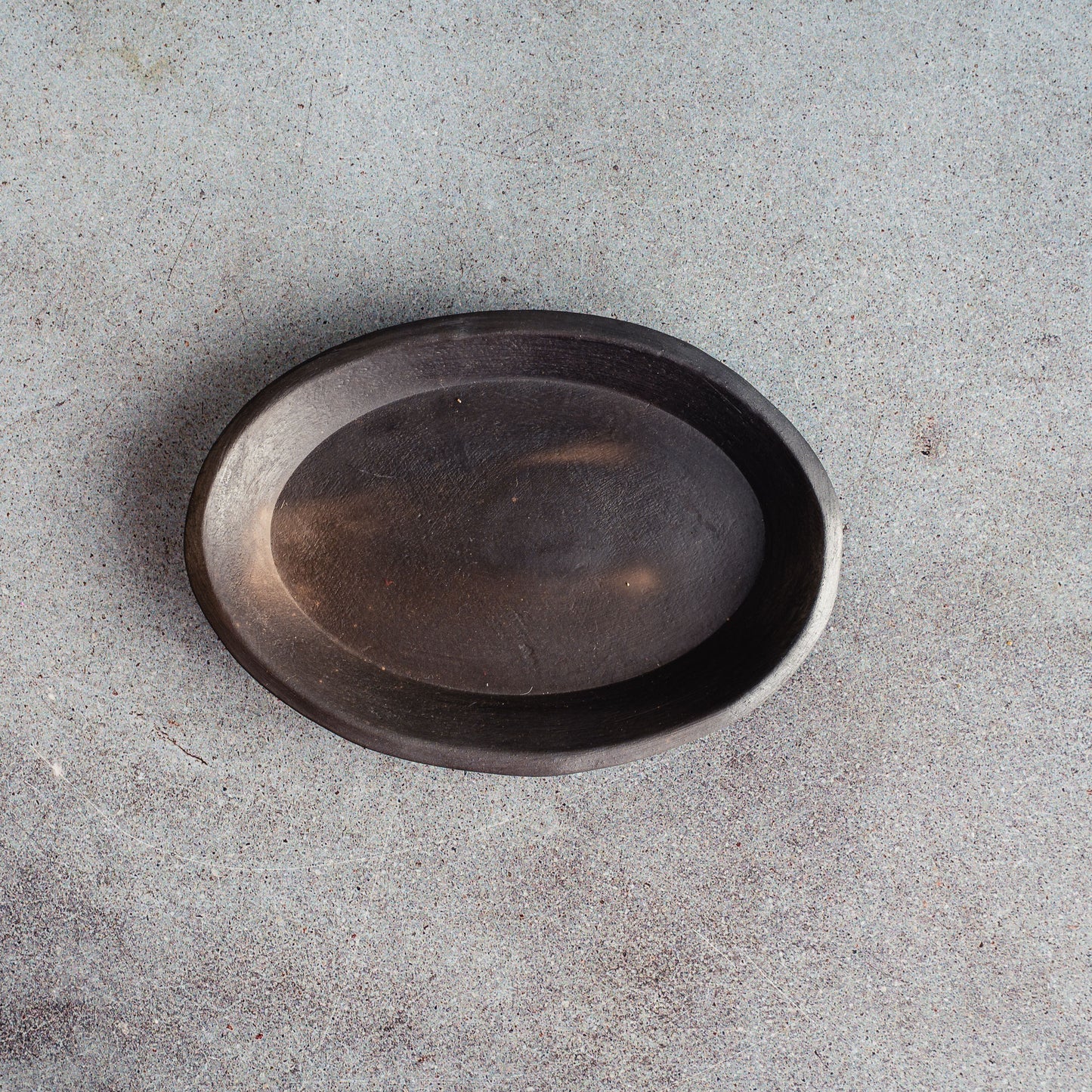 Šķīvis, ovāls mazais, 17 cm