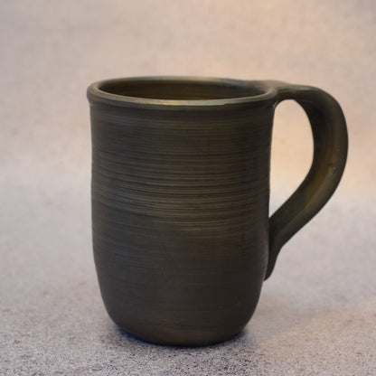 Melnā krūze 0,8 L