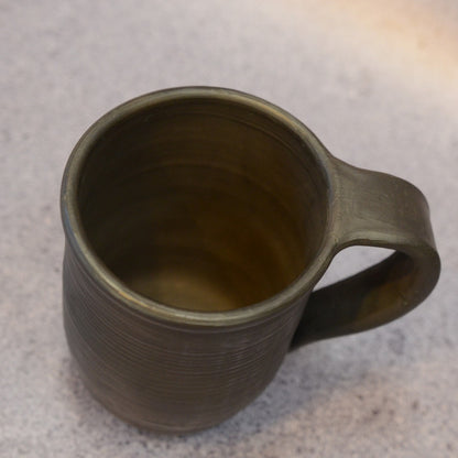Melnā krūze 0,8 L