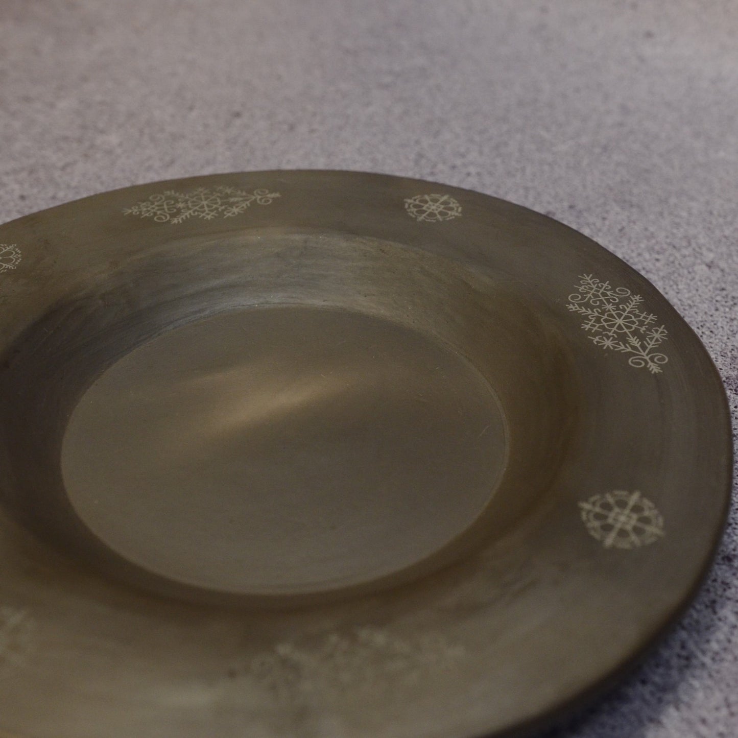 Dziļais trauks Raksti